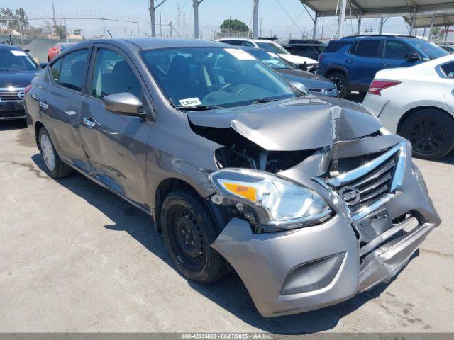  Salvage Nissan Versa