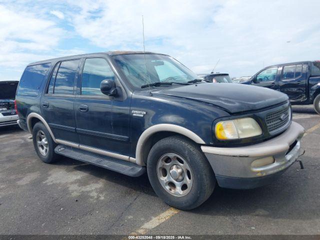  Salvage Ford Expedition