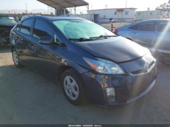  Salvage Toyota Prius
