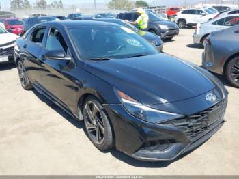 Salvage Hyundai ELANTRA