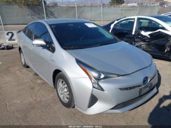  Salvage Toyota Prius