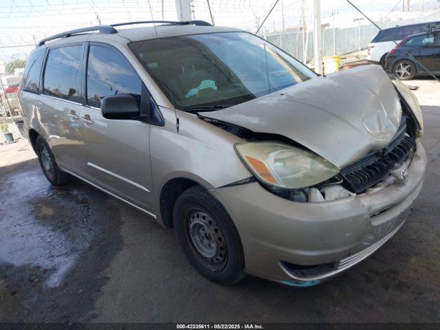  Salvage Toyota Sienna