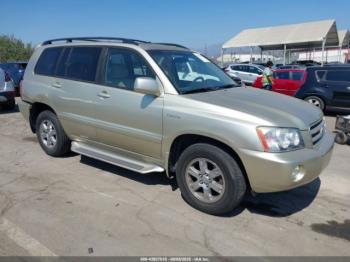  Salvage Toyota Highlander