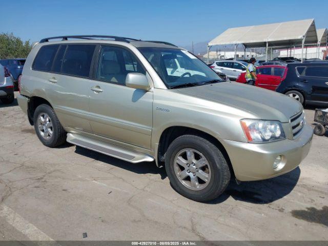  Salvage Toyota Highlander
