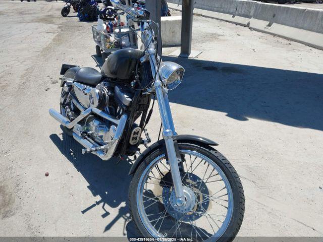  Salvage Harley-Davidson Xl883