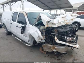  Salvage GMC Sierra 2500
