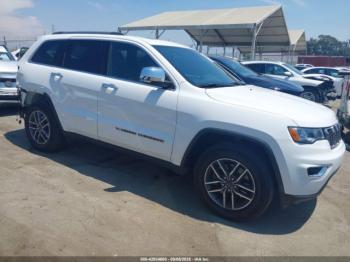  Salvage Jeep Grand Cherokee