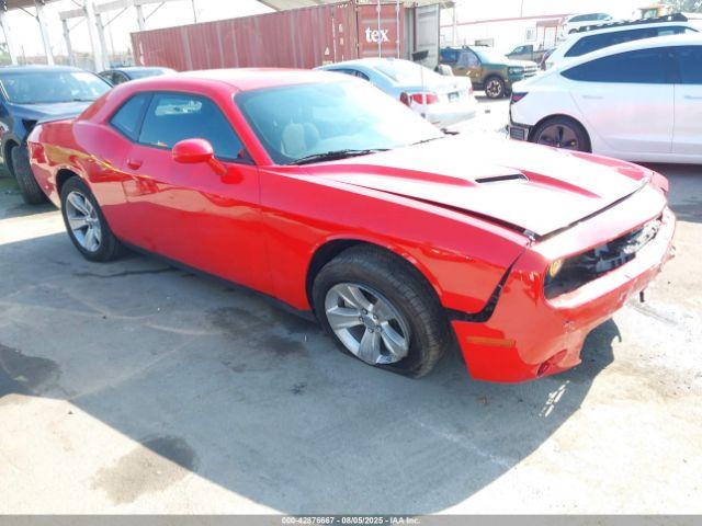  Salvage Dodge Challenger