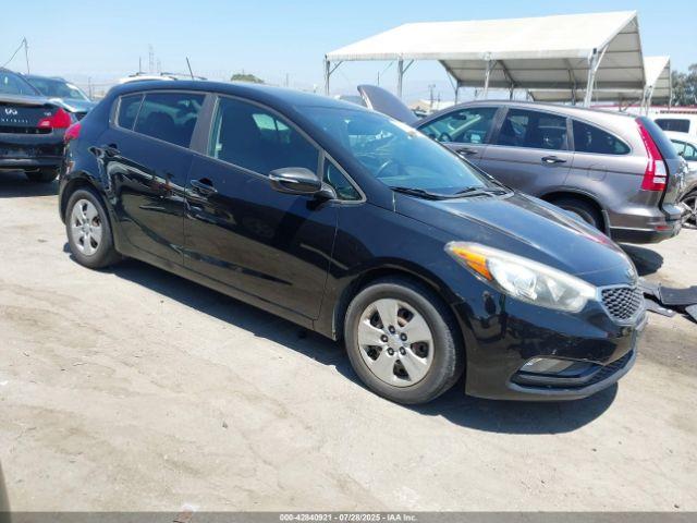  Salvage Kia Forte