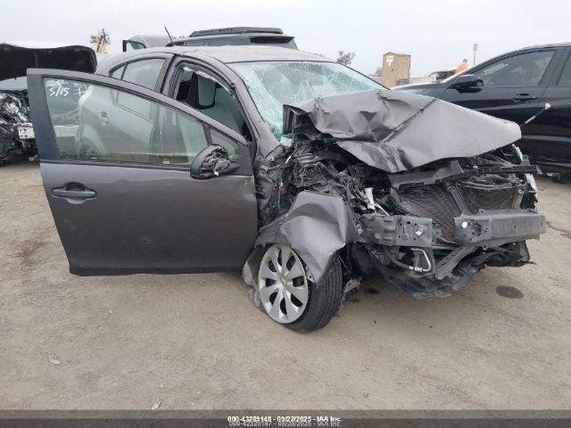  Salvage Toyota Prius c
