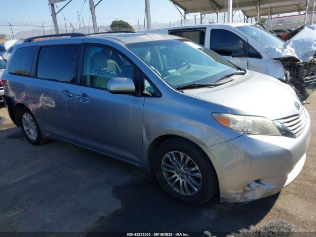  Salvage Toyota Sienna