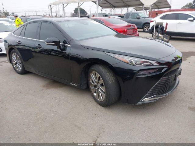  Salvage Toyota Mirai
