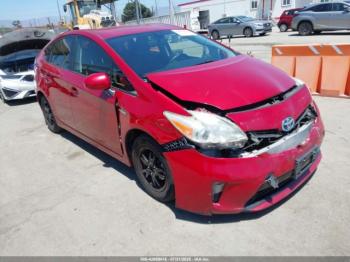  Salvage Toyota Prius