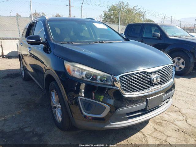  Salvage Kia Sorento