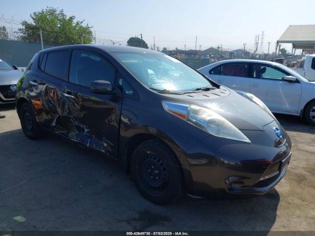  Salvage Nissan LEAF