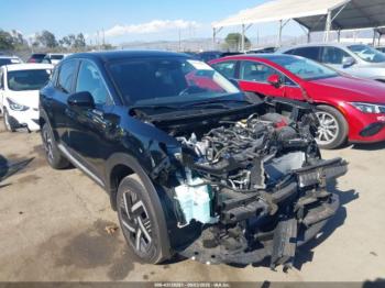  Salvage Nissan Kicks