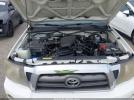 Toyota Tacoma Prerunner Image 4