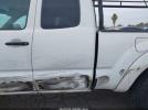 Toyota Tacoma Prerunner Image 9