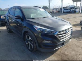  Salvage Hyundai TUCSON
