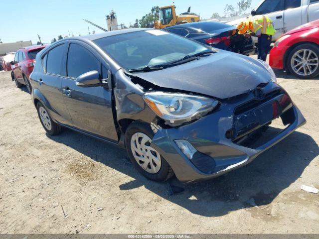  Salvage Toyota Prius c
