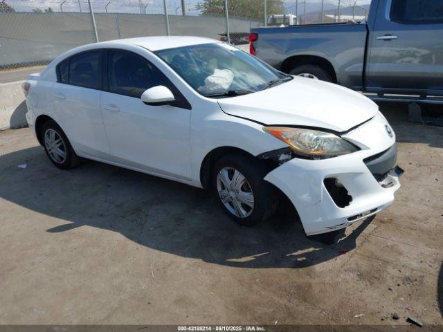  Salvage Mazda Mazda3