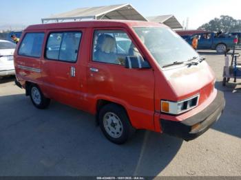  Salvage Toyota Van Wagon