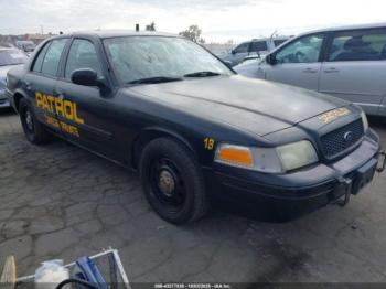  Salvage Ford Crown Victoria