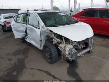  Salvage Toyota Prius c
