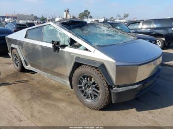  Salvage Tesla Cybertruck