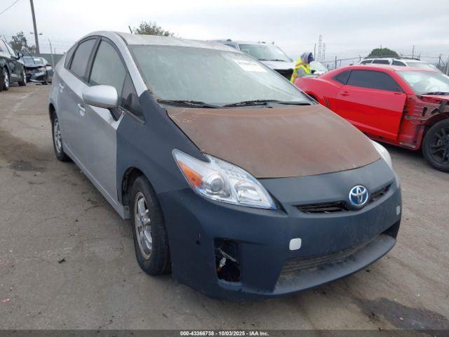  Salvage Toyota Prius