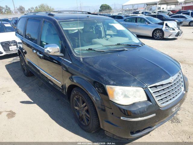  Salvage Chrysler Town & Country