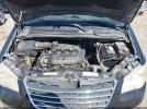 Chrysler Town & Country Limited Image 11