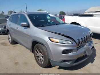  Salvage Jeep Cherokee