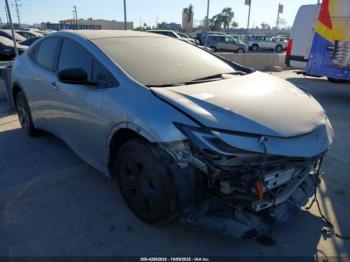  Salvage Toyota Prius