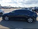 Toyota Camry Se Image 11