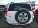 Toyota RAV4 Image 5