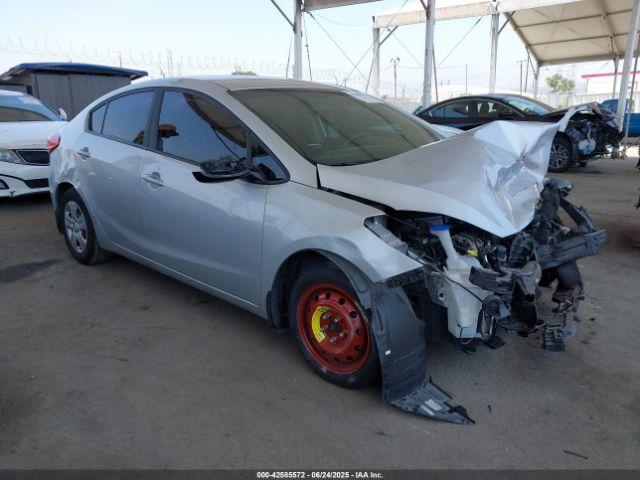  Salvage Kia Forte