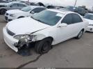 Toyota Camry Le Image 7