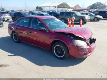  Salvage Nissan Altima