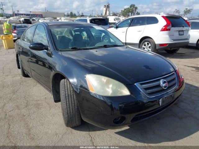  Salvage Nissan Altima