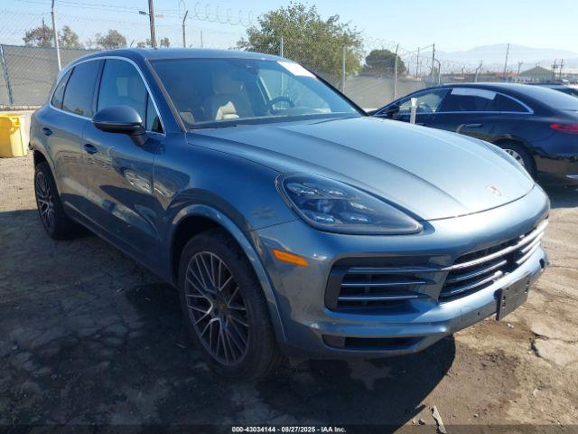  Salvage Porsche Cayenne
