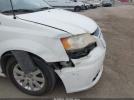 Chrysler Town & Country Touring Image 4