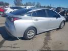 Toyota Prius Le Image 5