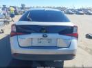 Toyota Prius Le Image 7