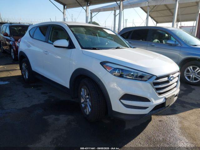  Salvage Hyundai TUCSON