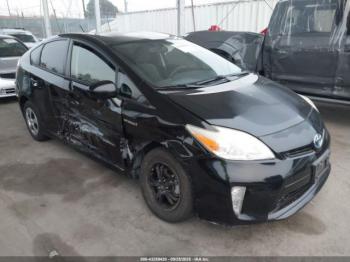  Salvage Toyota Prius