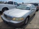 Lincoln Towncar Signature Image 2