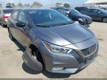  Salvage Nissan Versa