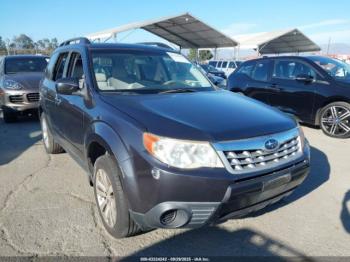  Salvage Subaru Forester