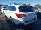 Subaru Outback 2.5i Touring Image 3